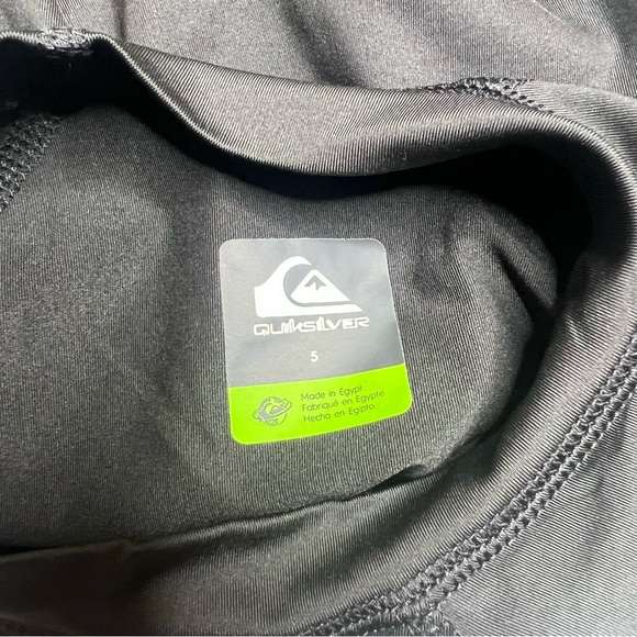 Quiksilver Rash-guard 5 - Picture 2 of 3